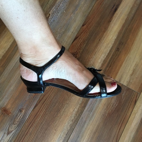 Black low heeled strappy sandals with BlingBling - Picture 4 of 16